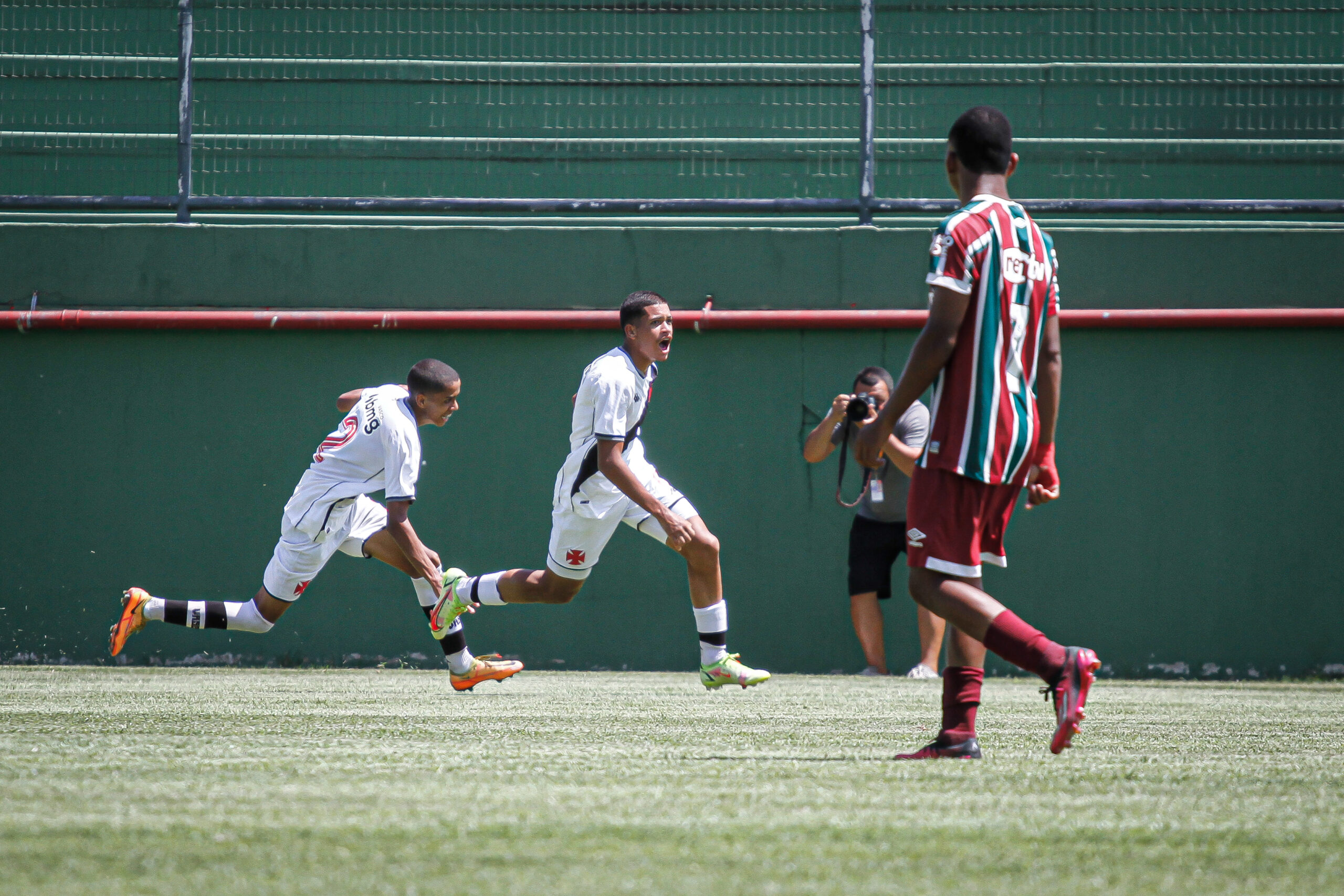 Vasco da Gama e Sporting vencem no segundo dia de Fase Final de Sub16  masculinos