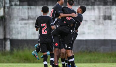 Sub-15 vence o Resende e segue 100% na Copa Rio