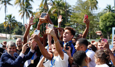 Sub-17 vence o Fluminense e conquista o título da Copa Rio