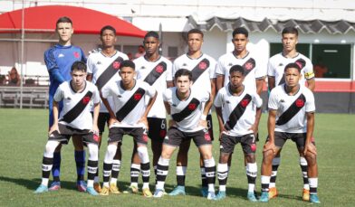 Sub-15 empata com o Flamengo pelo Campeonato Carioca