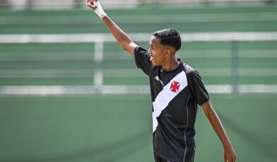 Sub-17 vence o Resende novamente e avança às semifinais do Carioca
