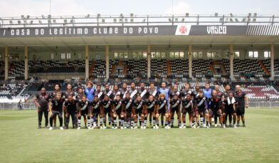 Sub-17 vence o Flamengo e leva os títulos do Carioca e da Recopa em São Januário