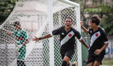 Sub-15 vence a Portuguesa nos pênaltis pelo Carioca