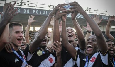Vasco goleia o Flamengo e é campeão da Copa Rio Sub-20