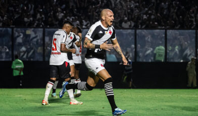 Maicon celebra e detalha primeiro gol pelo Gigante da Colina